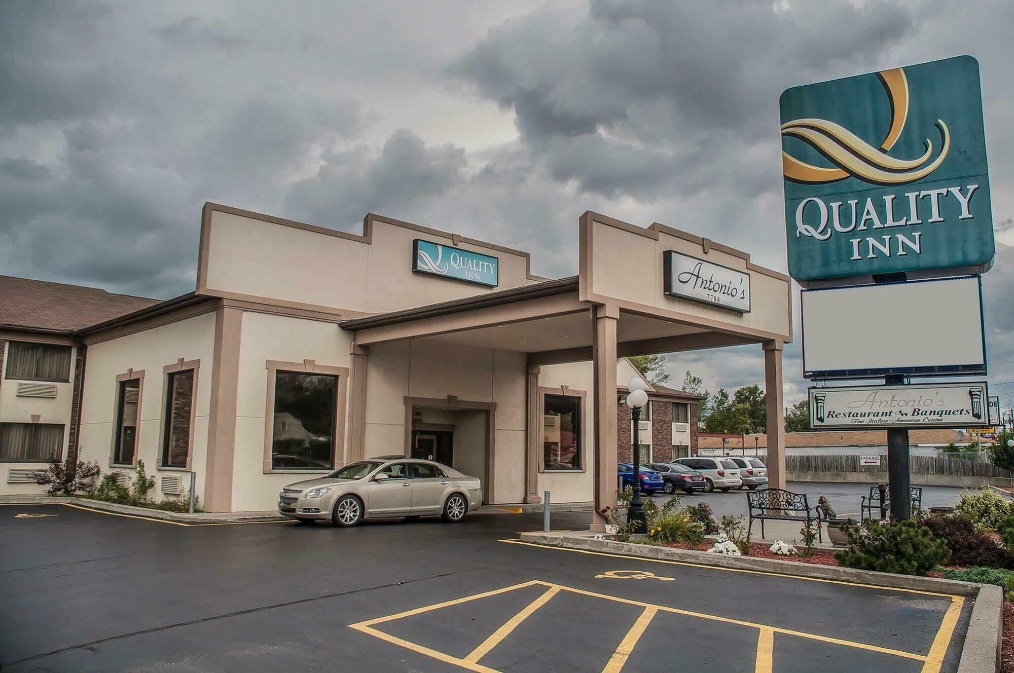 Quality Inn - Niagara Falls Blvd Esterno foto